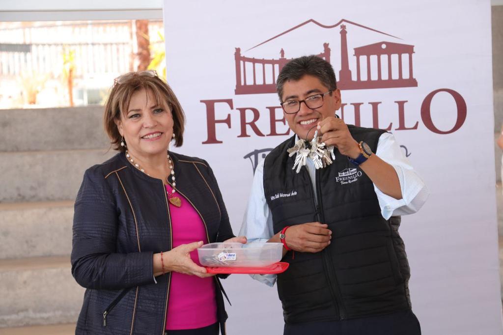 RECIBE FORMALMENTE SAÚL MONREAL LOS CENTROS DE BARRIO DE LA OBRERA Y EMILIANO ZAPATA