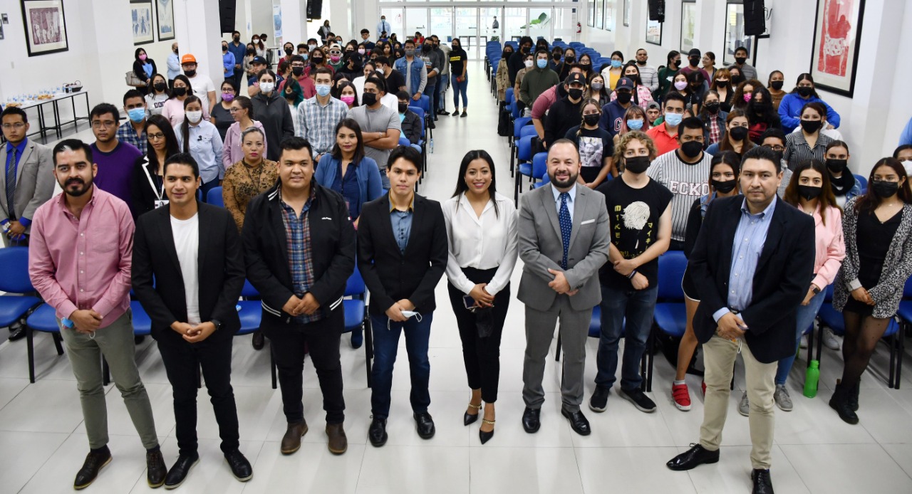 Con seminario ‘Habilidades para obtener un empleo’   Capacita Ayuntamiento de Guadalupe a estudiantes universitarios
