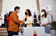 Participa Julio César Chávez en arranque de colecta de la Cruz Roja