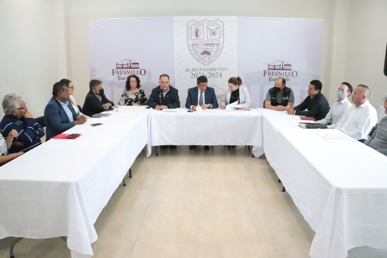 INSTALAN LA COMISIÓN PARA LA REGULARIZACIÓN DE LA TENENCIA DE LA TIERRA