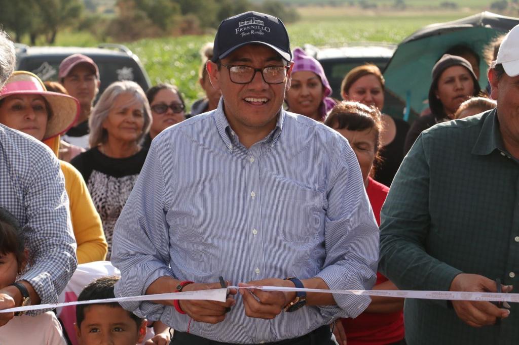 ENTREGA SAÚL MONREAL OBRAS PRIORITARIAS EN COMUNIDADES