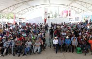 Habitantes de Cañitas de Felipe Pescador son atendidos de manera directa y cercana por el Gobernador David Monreal en la Audiencia por la Transformación