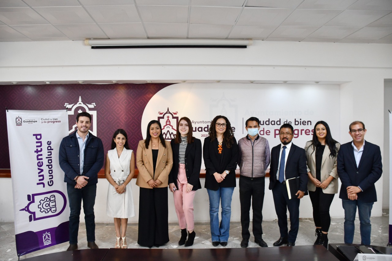 Conmemoran Día Internacional de la Juventud con foro virtual