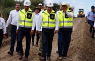 Gobernador David Monreal Ávila dio banderazo de arranque a pavimentaciones en Trancoso