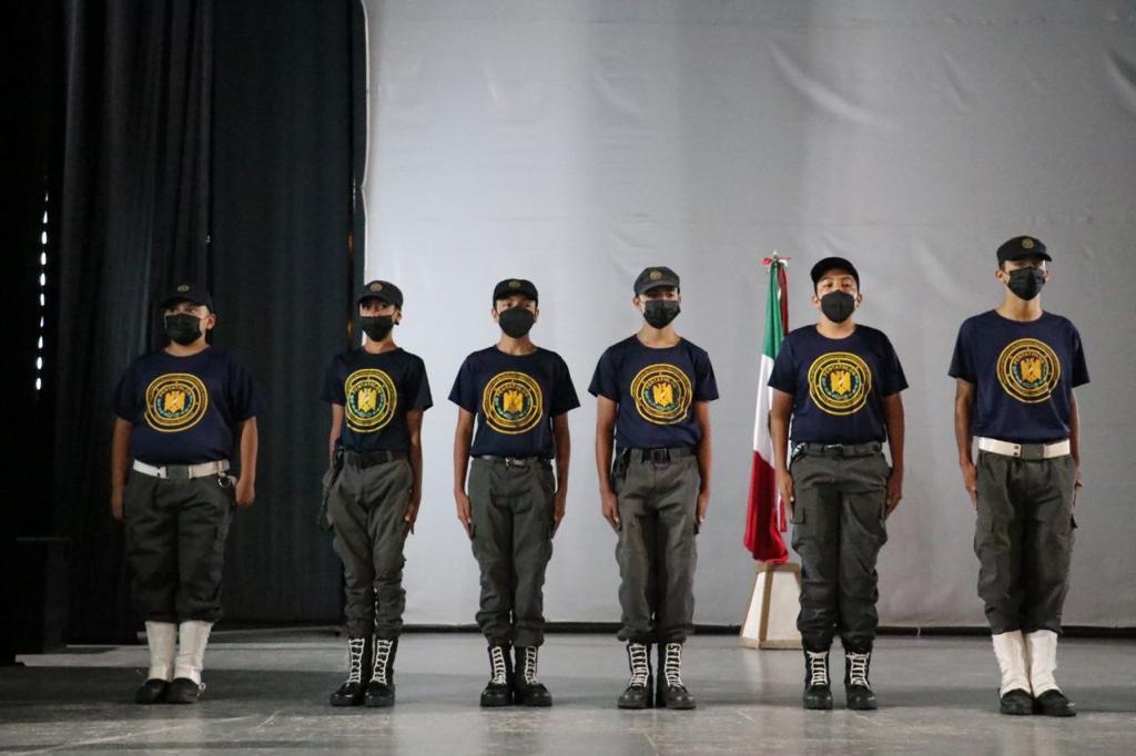 REALIZAN DEMOSTRACIÓN DE ORATORIA EN EL TEATRO ECHEVERRÍA