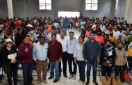 Alcalde visita San Jerónimo   Guadalupe somos todos: Julio César Chávez al entregar apoyos alimentarios