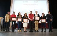 PREMIAN A LOS GANADORES DE LOS JUEGOS FLORALES EN FRESNILLO
