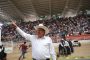 Con motivo de su primer informe de gobierno   Gobernar en tiempos turbulentos no es para cualquiera: Julio César Chávez, presidente de las masas