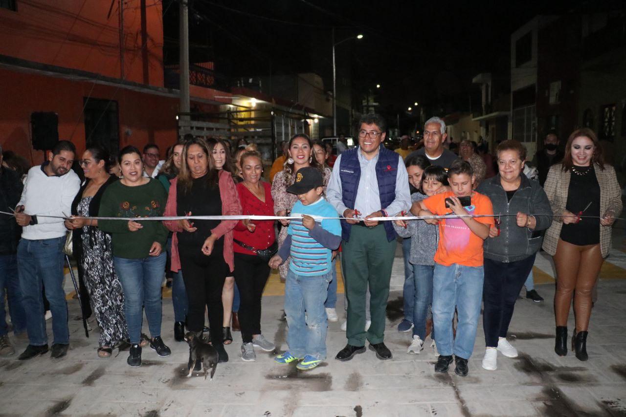 ENTREGA SAÚL MONREAL LA REHABILITACIÓN INTEGRAL DE LA PRIVADA Y DE LA CALLE PÁNFILO NATERA