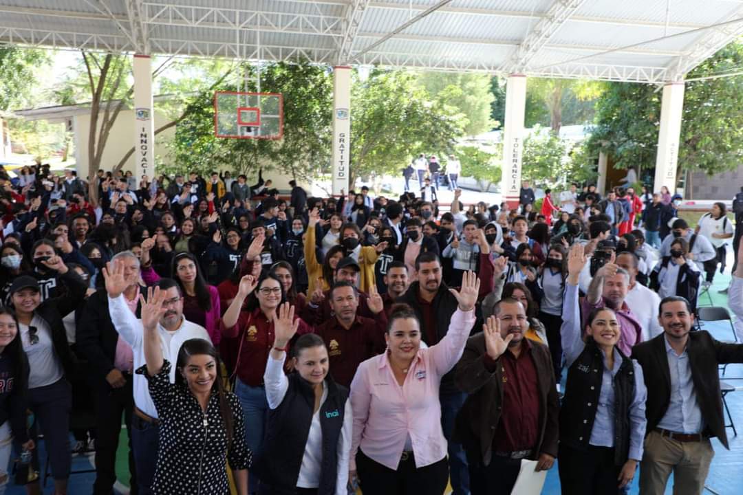 Socializan acceso a la información y protección de datos personales con jóvenes de los cañones