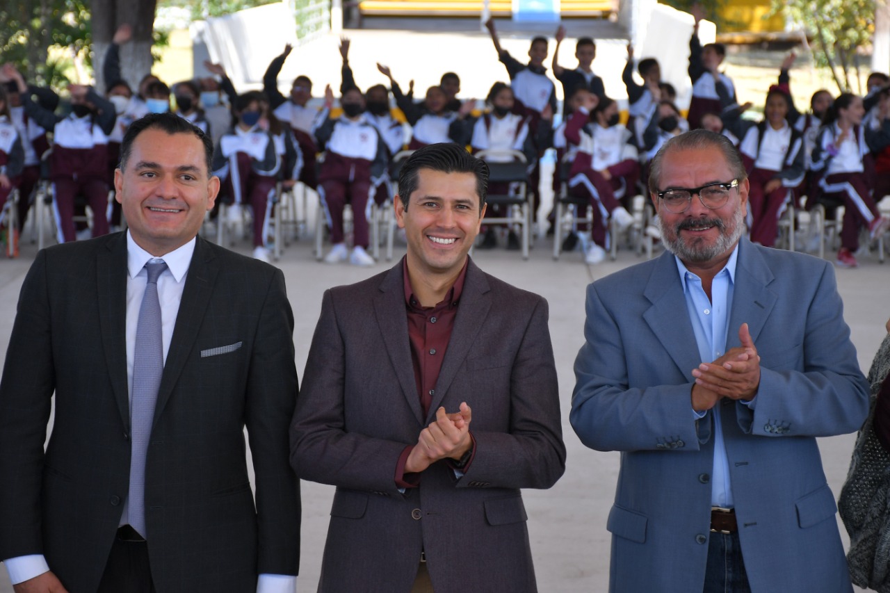 Con Programa Ruta de la Educación   Fortalece Julio César Chávez educación de la niñez guadalupense