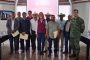 En la colonia Che Guevara   Supervisa Julio César Chávez obra de construcción de banquetas y guarniciones