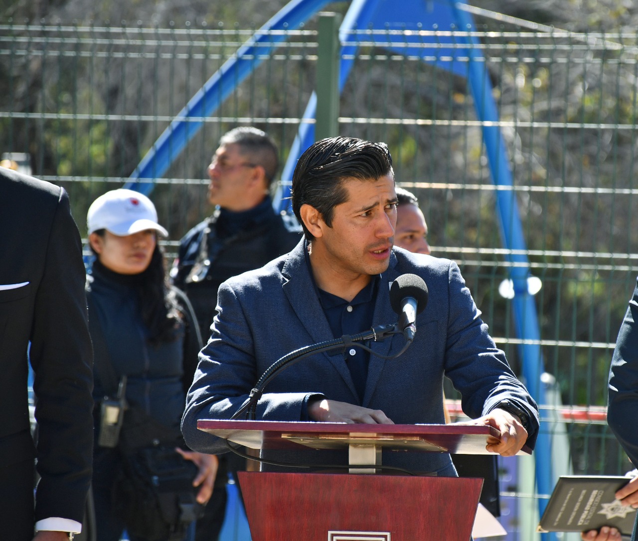 “Para lograr la paz, construimos políticas públicas con las familias como pilar fundamental”: Julio César Chávez