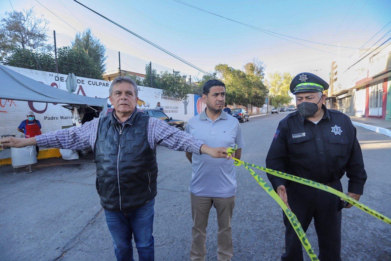 INTERVIENEN CALLE 20 DE NOVIEMBRE CON EL PROGRAMA EMERGENTE DE BACHEO