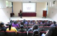 OFRECEN TALLER CONTRA VIOLENCIA A MUJERES, A ESTUDIANTES DE LA UPZ