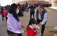 Por iniciativa del alcalde, Julio César Chávez Llevan posadas a escuelas de Guadalupe
