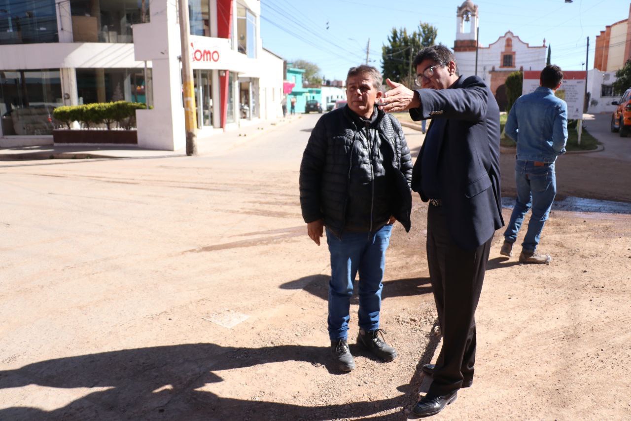 SUPERVISA SAÚL MONREAL OBRAS EN FRESNILLO