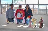 Clausuran en la comunidad de Tacoaleche, cursos de cartonería
