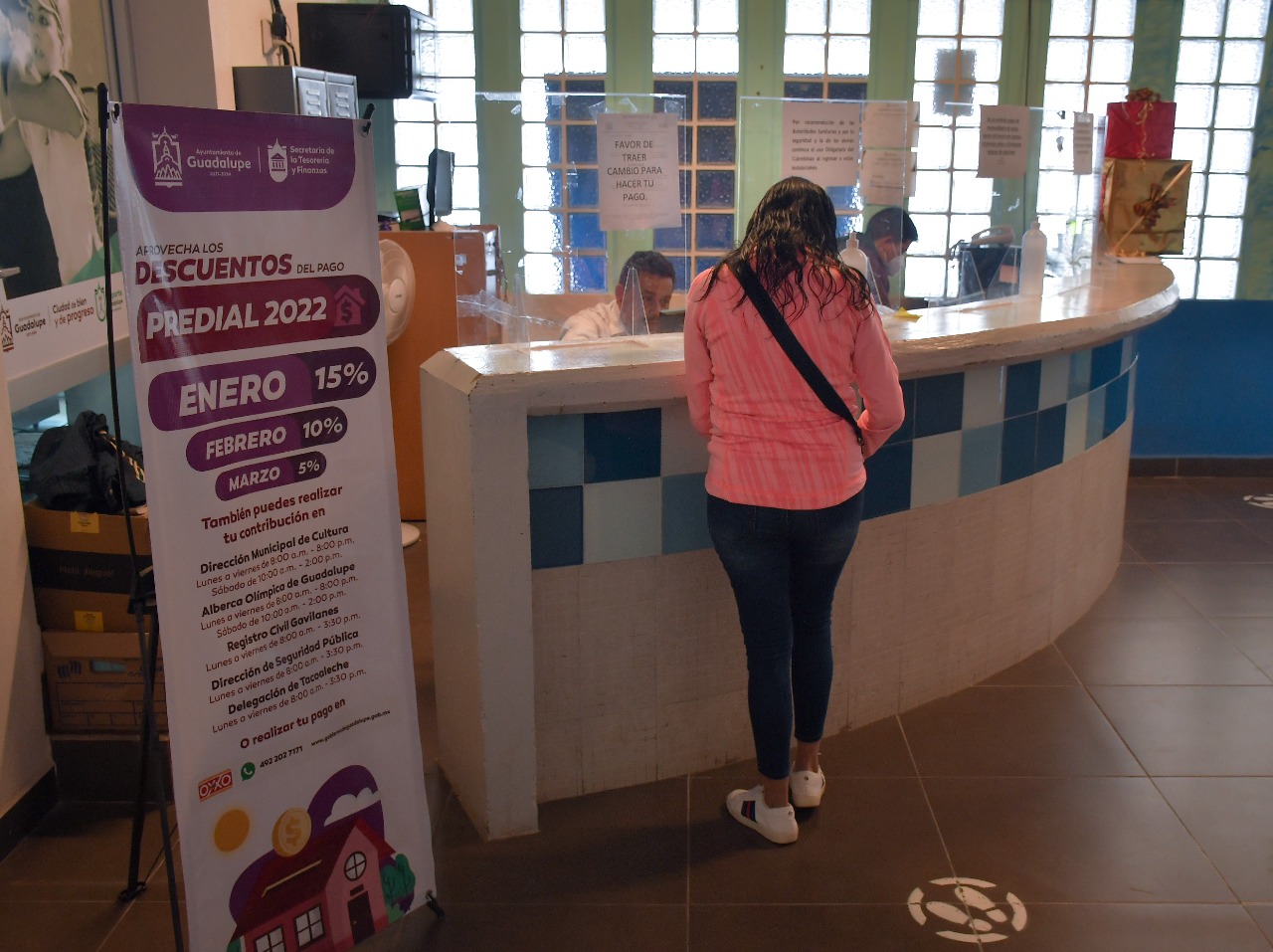 Abre Municipio de Guadalupe cajas en fin de semana