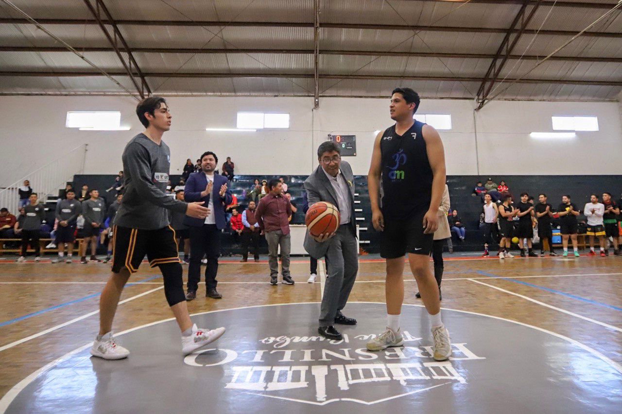 VENCE LA UPZ A LA UAZ EN ENCUENTRO AMISTOSO DE BASQUETBOL