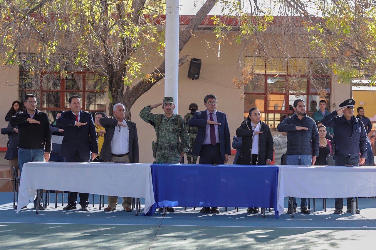 PROMUEVEN LOS VALORES CÍVICOS EN LA ESCUELA PRIMARIA 11 DE JULIO