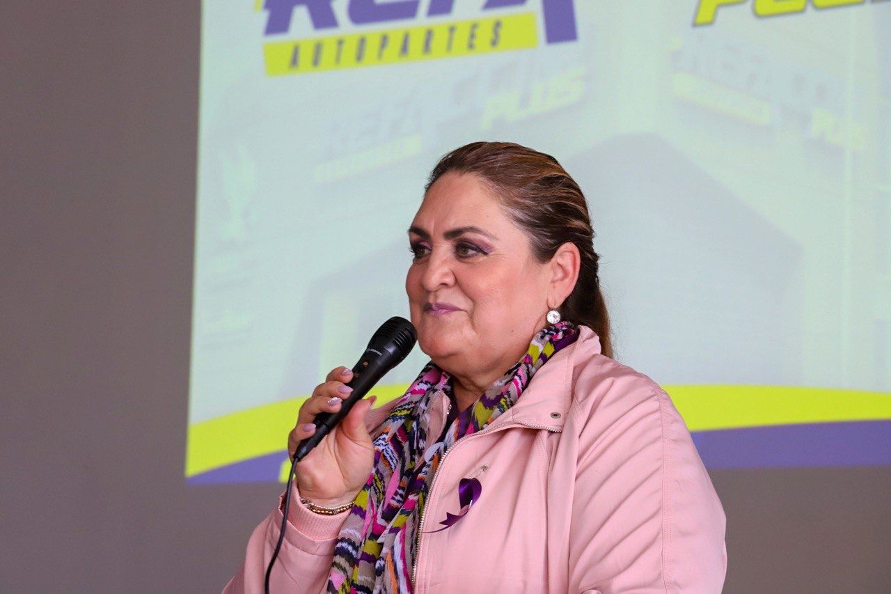 GRAN PARTICIPACIÓN EN TALLER DE MECÁNICA BÁSICA PARA MUJERES