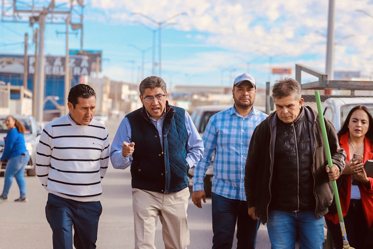 REALIZAN BRIGADA DE LIMPIEZA EN LA VARELA RICO