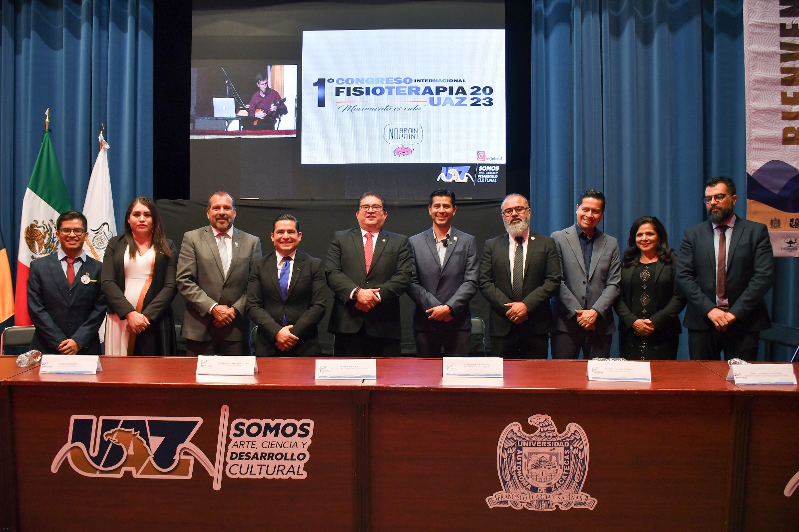 Reconoce Julio César Chávez a la UAZ como una institución  educativa de vanguardia