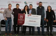 164 familias reciben del Gobernador David Monreal maquinaria y equipo para abrir su propio negocio