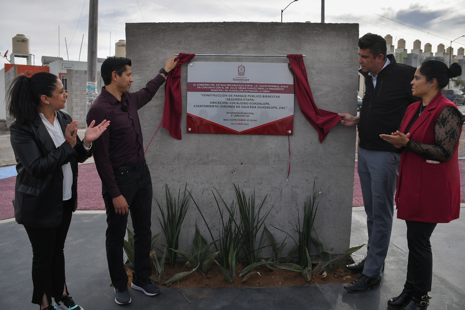En Jardines de Sauceda Entrega Julio César Chávez segunda etapa del Parque Bienestar