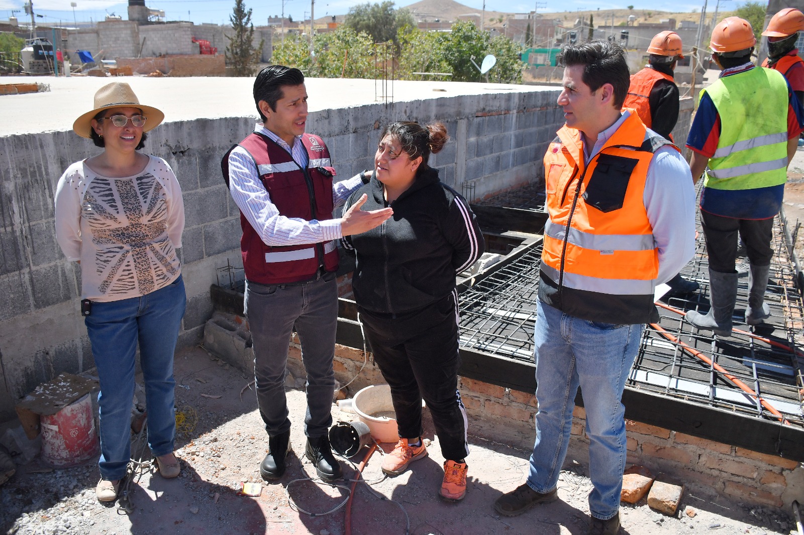 Con programa de techos firmes Mejora Julio César Chávez la calidad de vida de las familias guadalupenses