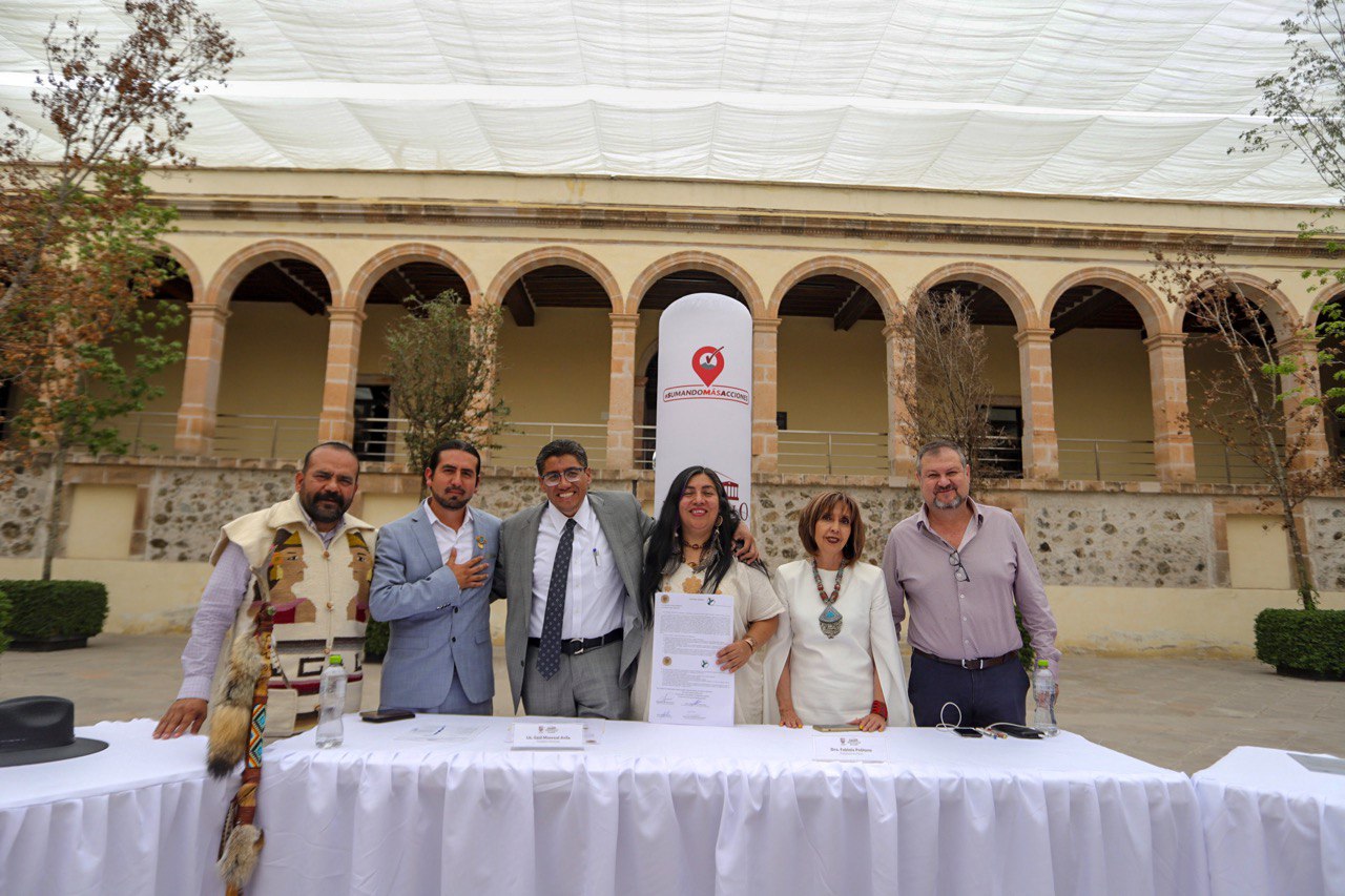TESTIFICA Y FIRMA SAÚL MONREAL PACTO DE PUEBLOS ORIGINARIOS