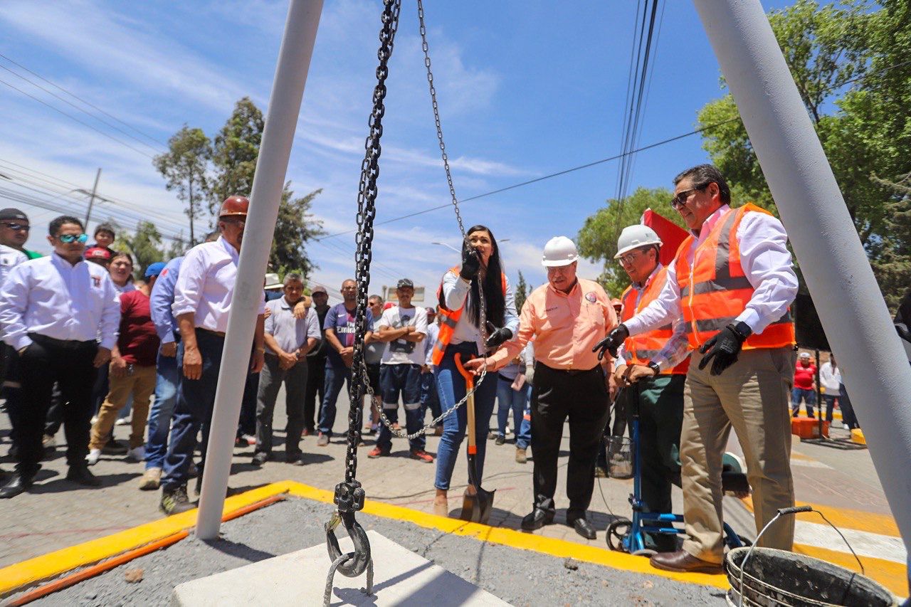 INICIA CONSOLIDACIÓN DE CALZADA DEL MINERO