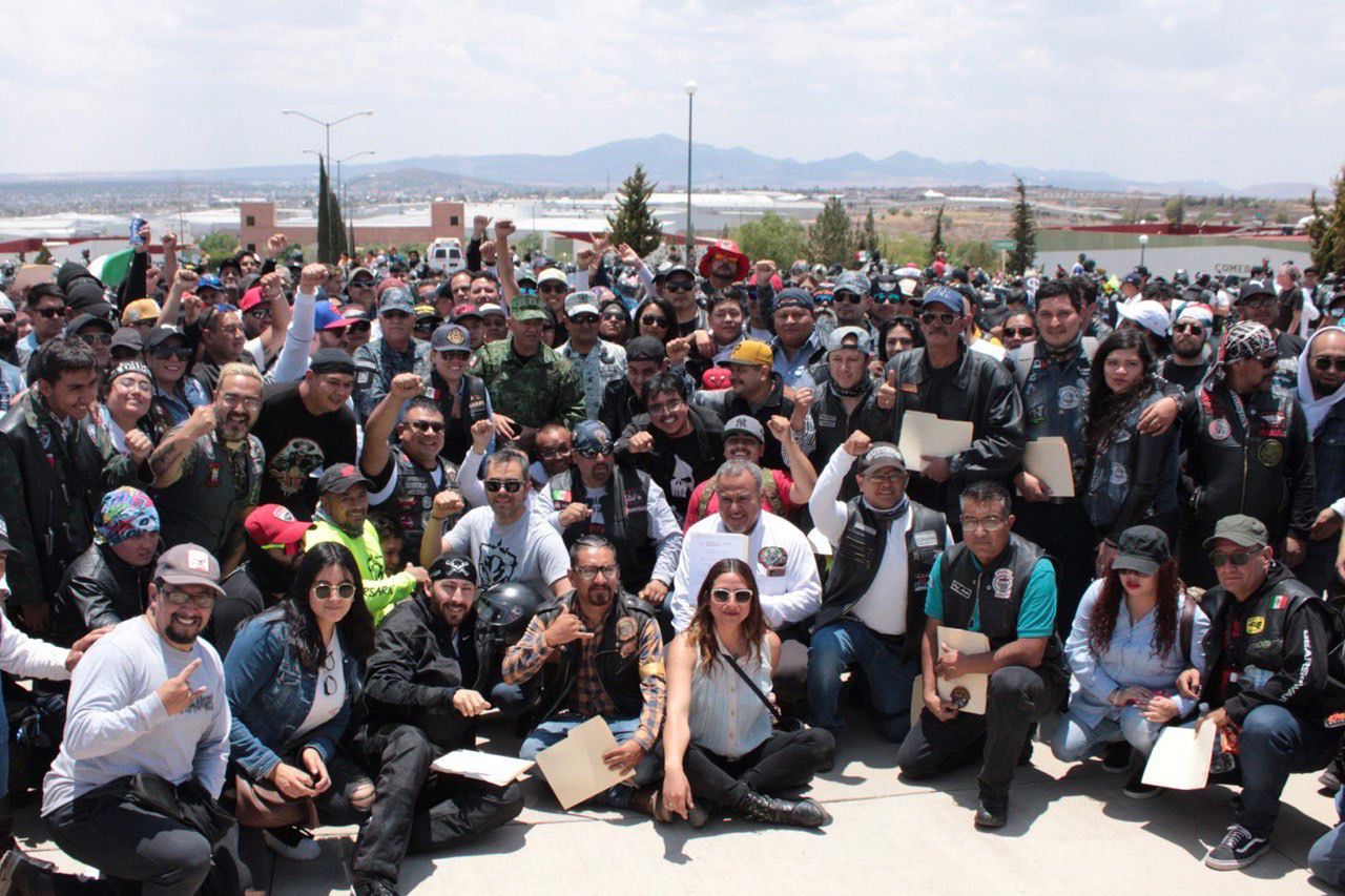 CON RODADA DE MOTOCICLISTAS, CONMEMORAN EL BICENTENARIO DEL HEROICO COLEGIO MILITAR