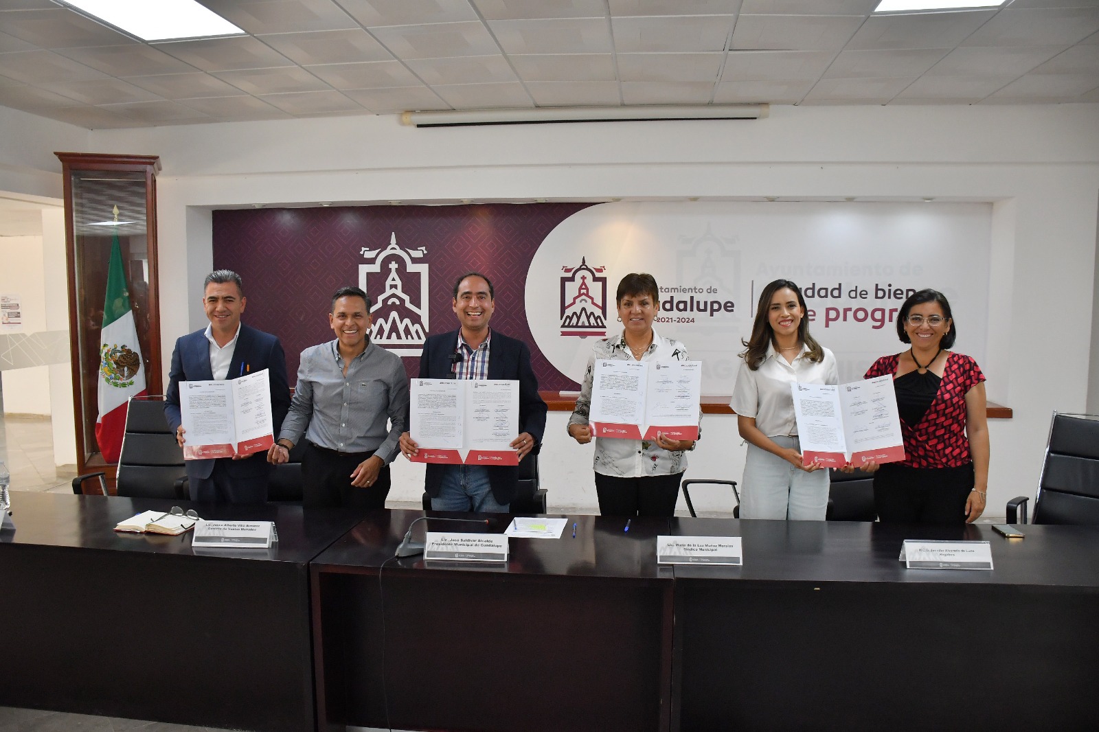 Firman convenio de colaboración Ayuntamiento de Guadalupe y Cesantoni