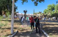 INTERVIENEN FUNCIONARIOS LA LAGUNILLA CON BRIGADA DE LIMPIEZA