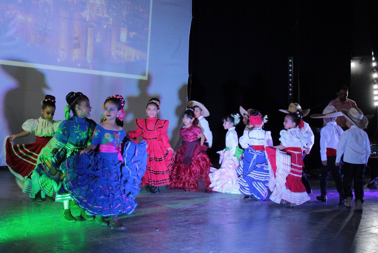 PROMUEVEN EL APRENDIZAJE MUSICAL CON SHOW DE TALENTOS