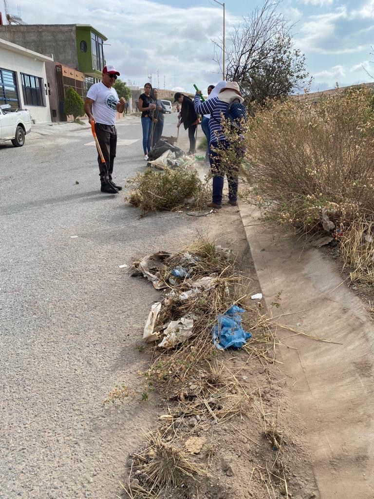 REFUERZAN CON BRIGADA RECOLECCIÓN DE BASURA