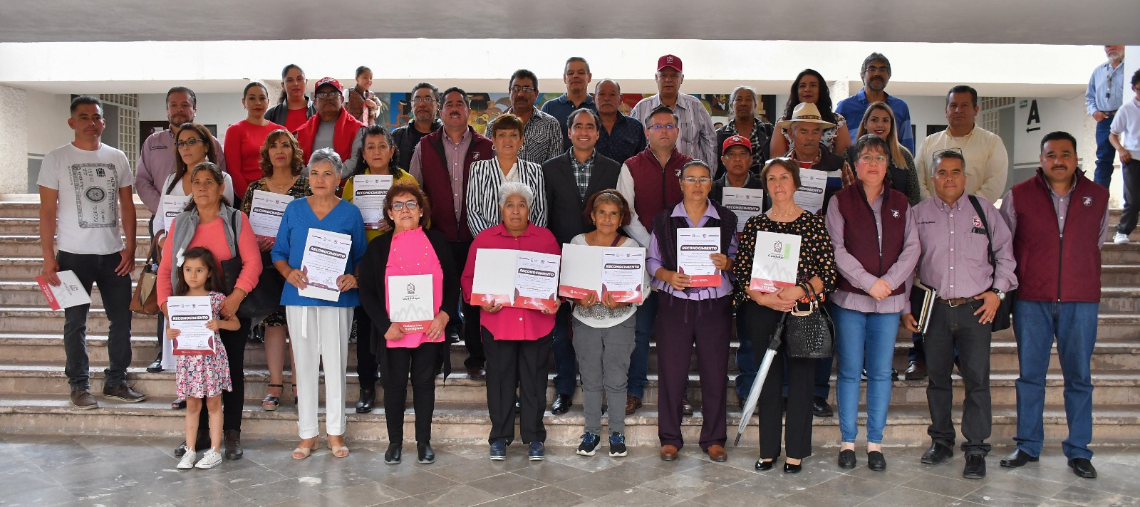 Reconoce José Saldívar a trabajadores sindicalizados