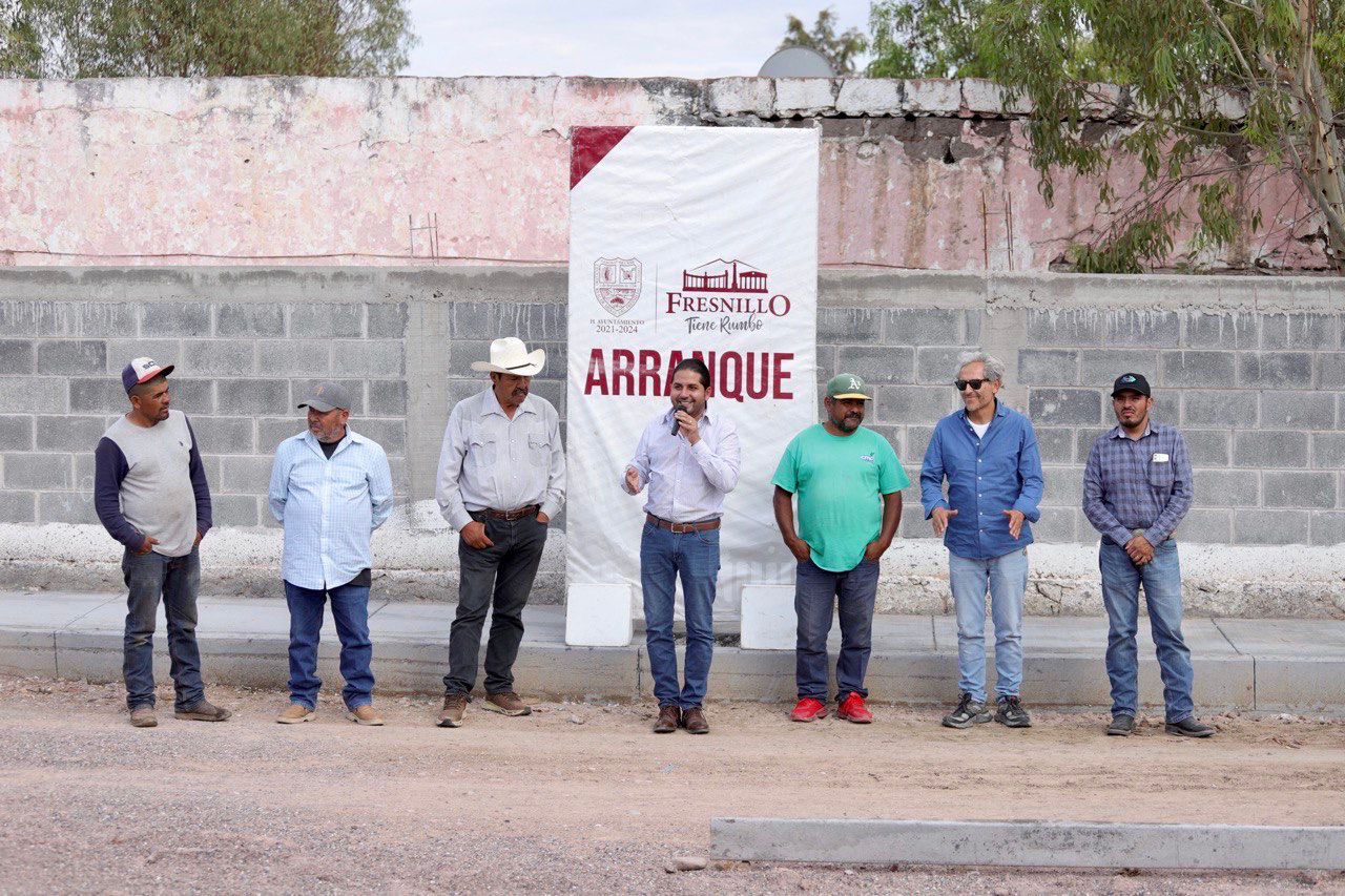 INICIAN CUATRO OBRAS PARACOLONIAS Y COMUNIDADES