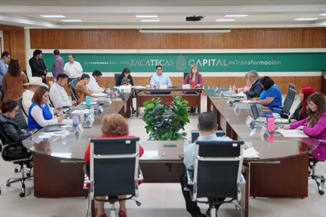 APRUEBA CABILDO CAPITALINO MESAS DE TRABAJO CON LA CIUDADANÍA Y AMPLIACIÓN DE PROGRAMAS EDUCATIVOS