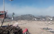 CONTROLAN INCENDIO EN BASURERO
