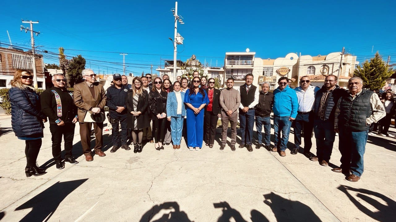 CELEBRA AYUNTAMIENTO DE FRESNILLO NATALICIO DE BENITO JUÁREZ