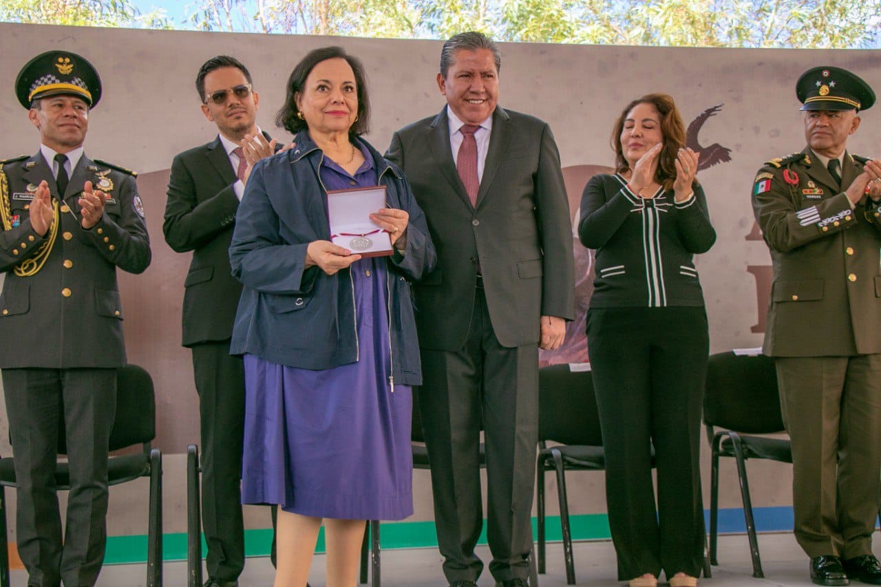 Encabeza Gobernador David Monreal Ávila ceremonia conmemorativa del Aniversario 110 de La Toma de Zacatecas