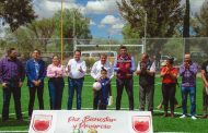 Inaugura Gobernador David Monreal modernización de cancha de futbol y sanitarios en la Unidad Deportiva de Ojocaliente