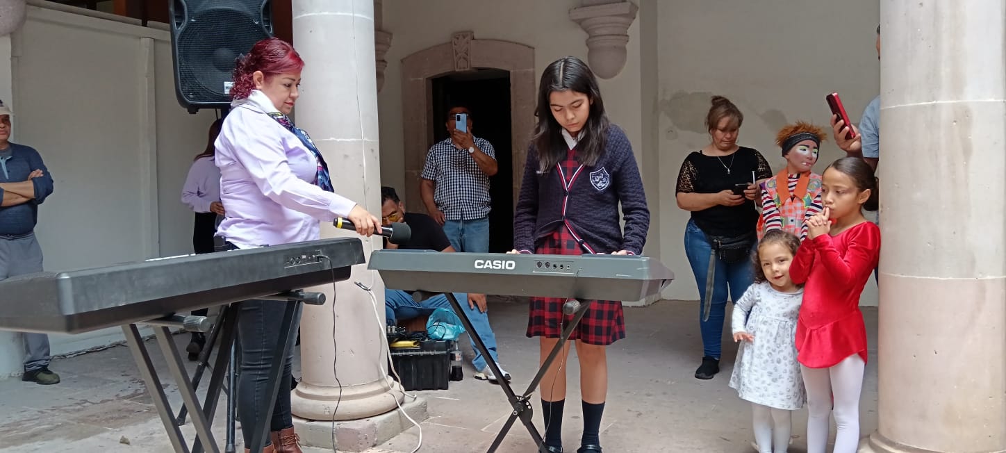 NIÑOS SOBRESALIENTES DE FRESNILLO PARTICIPAN EN ACTIVIDADES CULTURALES Y ARTÍSTICAS