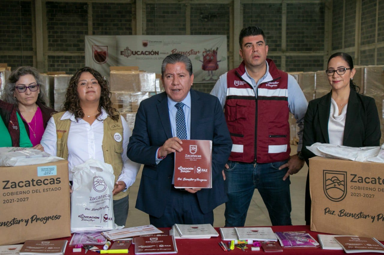 Beneficiará a 267 mil 248 alumnos el Programa de Útiles Escolares 2024: Gobernador David Monreal