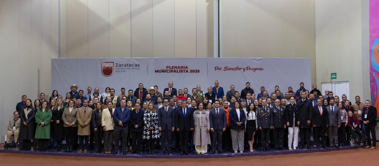 Por el desarrollo y bienestar de Zacatecas, en 2025 se destinarán mas de mil mdp para obras convenidas con municipios: Gobernador David Monreal Ávila