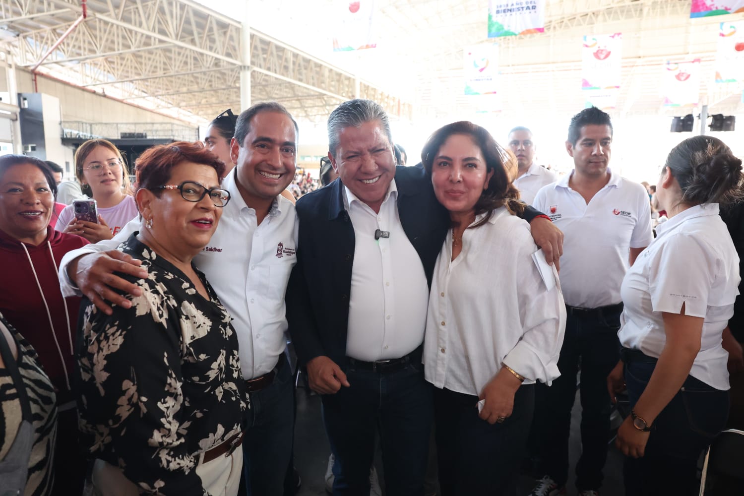 Reparte Gobernador David Monreal Ávila más de 3 mil apoyos alimentarios a familias de Guadalupe