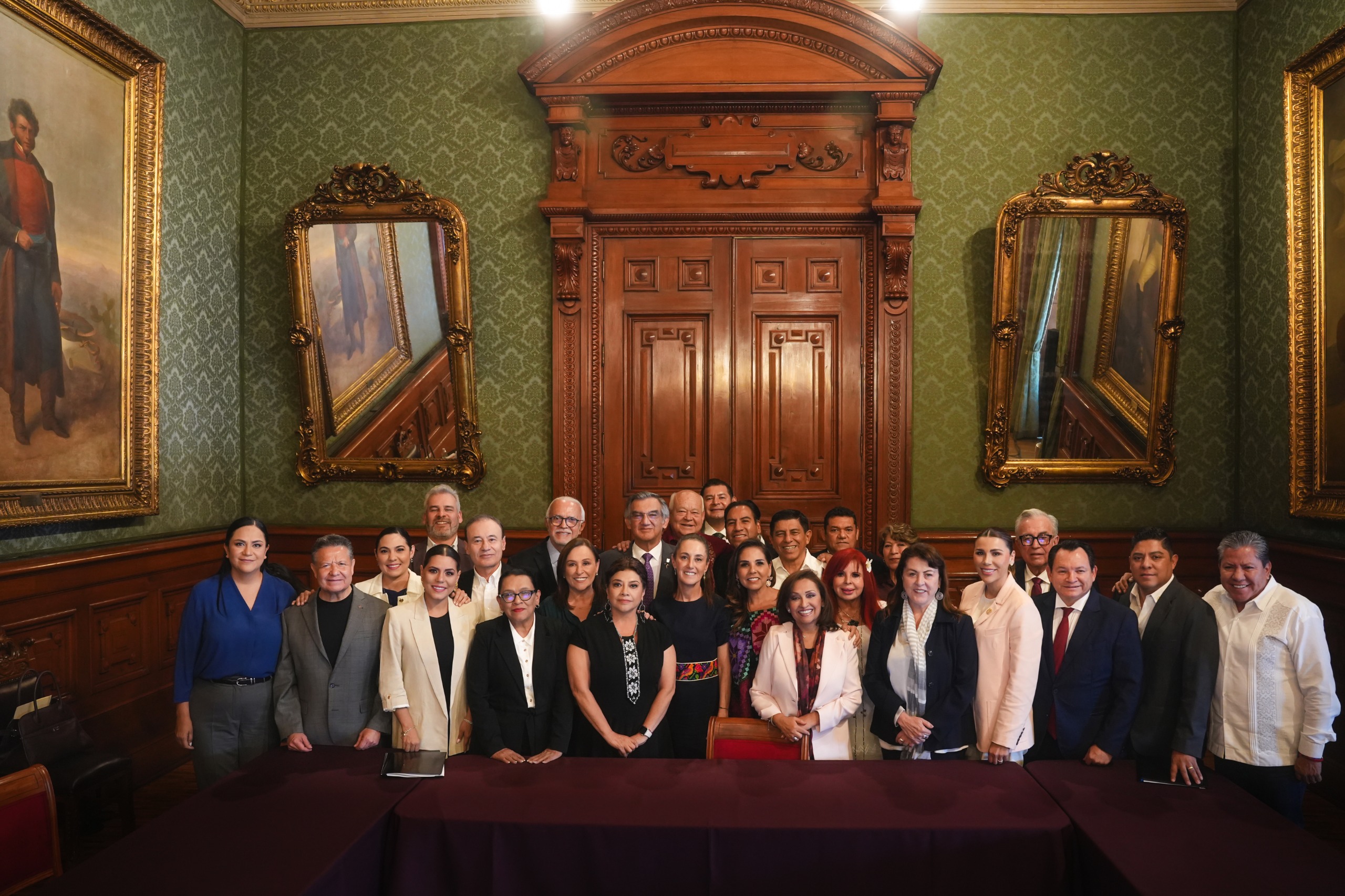 En reunión con la Presidenta Claudia Sheinbaum, refrenda Gobernador David Monreal  compromiso con universalización de la salud